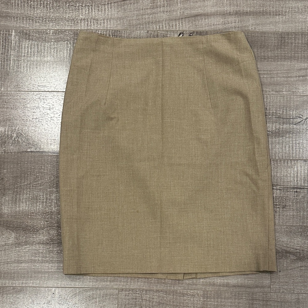 Halogen Classic Tan Pencil Skirt